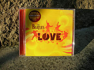 ビートルズ「LOVE」 ビートルズ「LOVE」